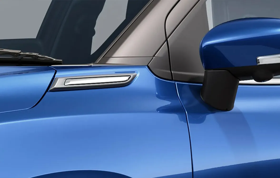 Maruti Baleno Chrome fender garnish